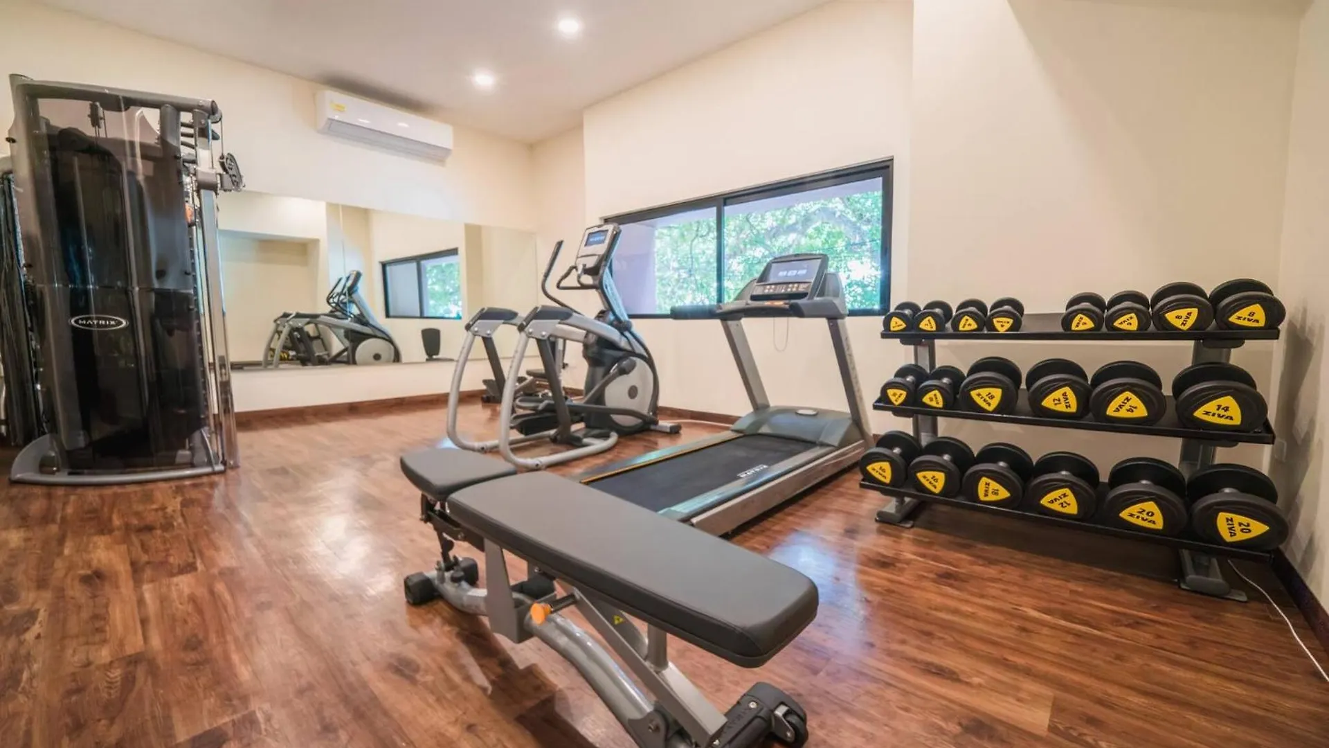Veranda 213 - 1 Bedroom Rental At Veranto Condos - Pool & Fitness Center 신데 델 카르멘 0*,  멕시코